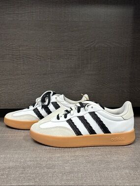 Women's Adidas Barreda Shoes (JP5968) - Size 11